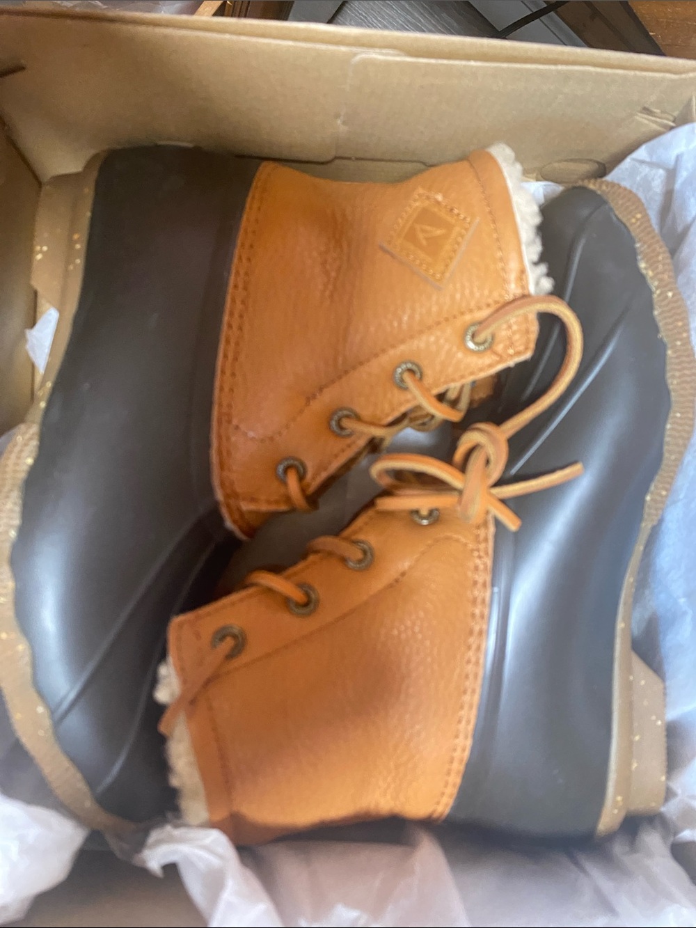 Sperry boots size 6womens